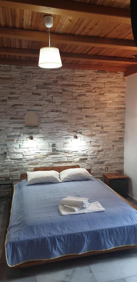 Evi Studios & Apartments Naxos City Экстерьер фото